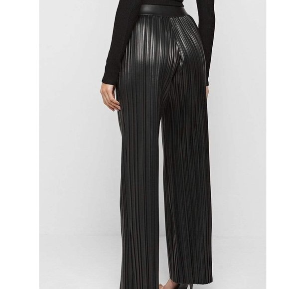 STUNNING PLEATED LEATHER TROUSERS - Picture 6 of 6
